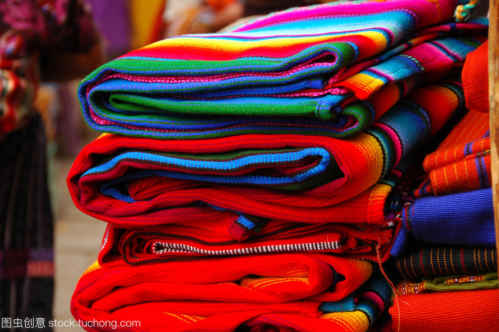 玛雅纺织品的文化传承与工艺特色